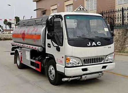 5噸江淮康鈴運(yùn)油車(chē)圖片 5噸江淮康鈴運(yùn)油車(chē)圖片